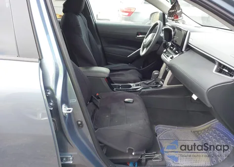 2024 Toyota Corolla Cross Xle z USA, uszkodzony, nr VIN 7MUDAABG0RV098817